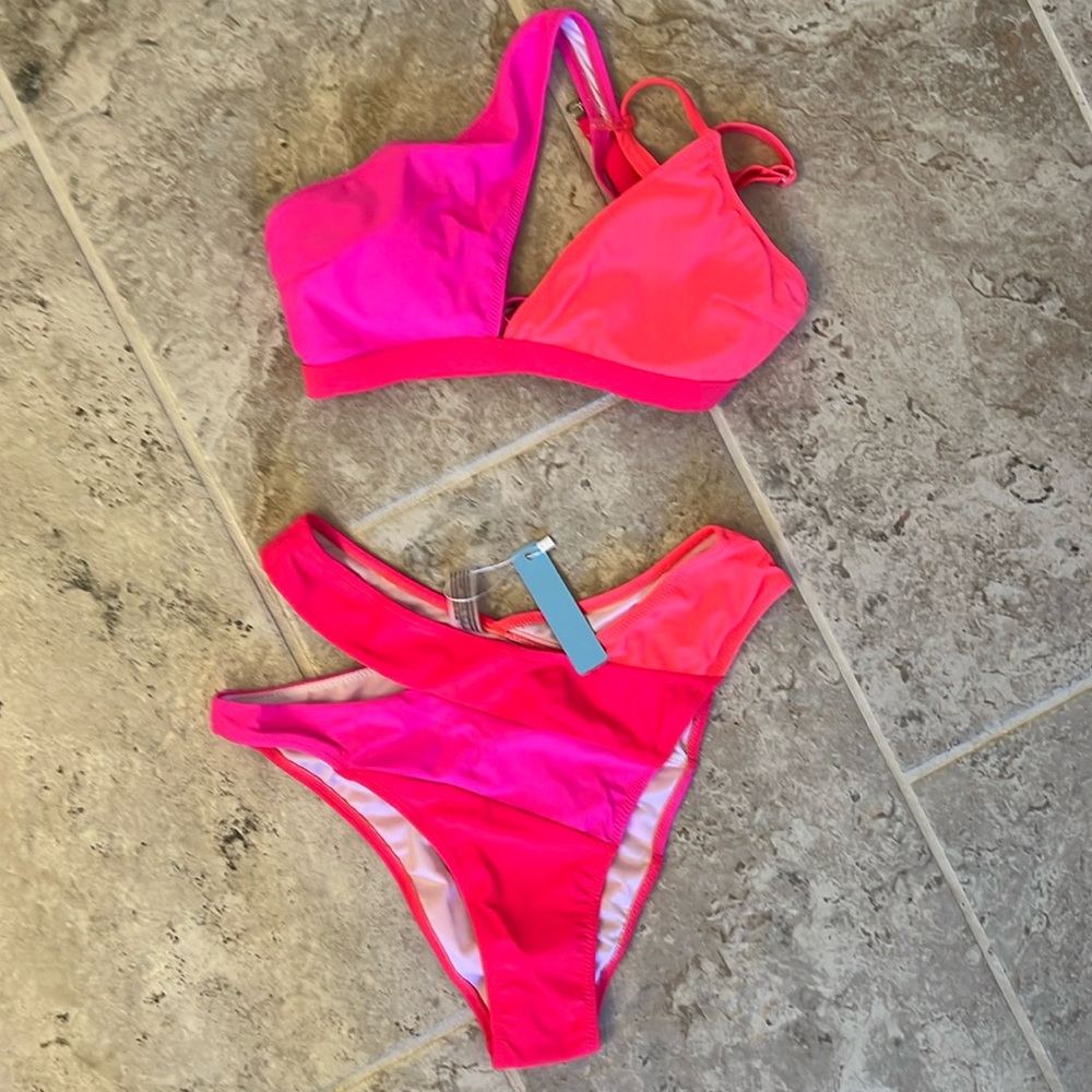 Brand new with tags Popil swimsuit size medium